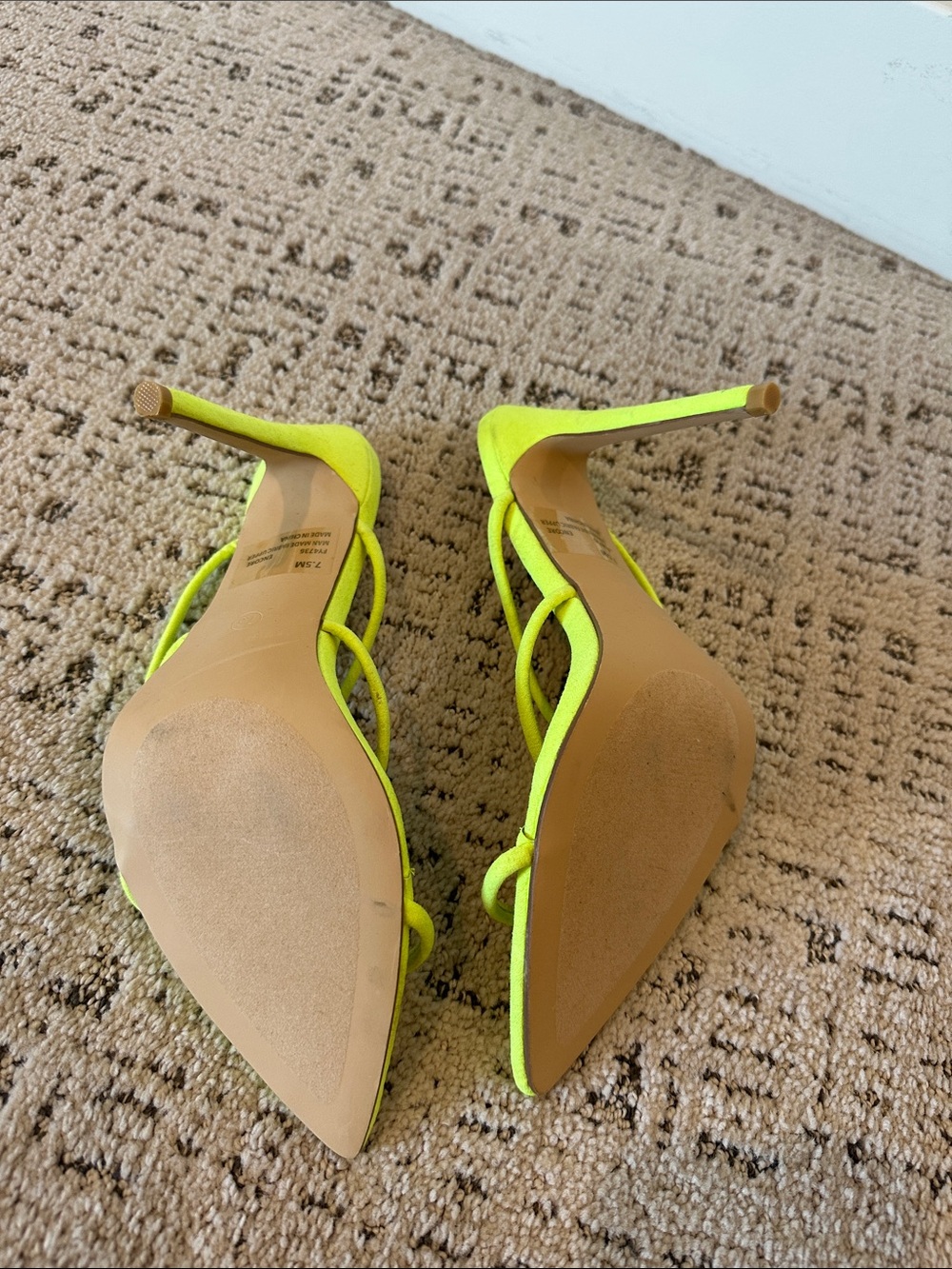 Cape Robbin Neon Yellow Strappy Pointed-Toe Stiletto Heels - Picture 2 of 3